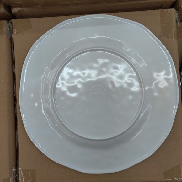 New 4 piece Flag Dinner Plates USA United States of America picnic 4th July set - Picture 4 of 4